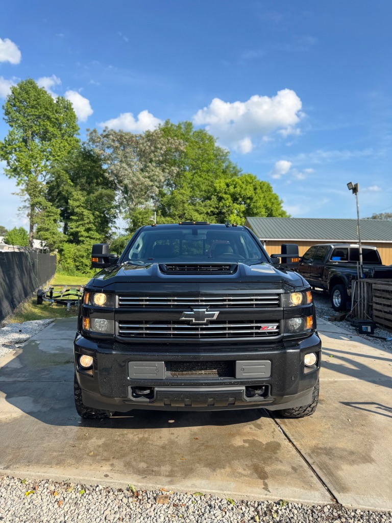 2018 Chevrolet Silverado 2500 LTZ photo