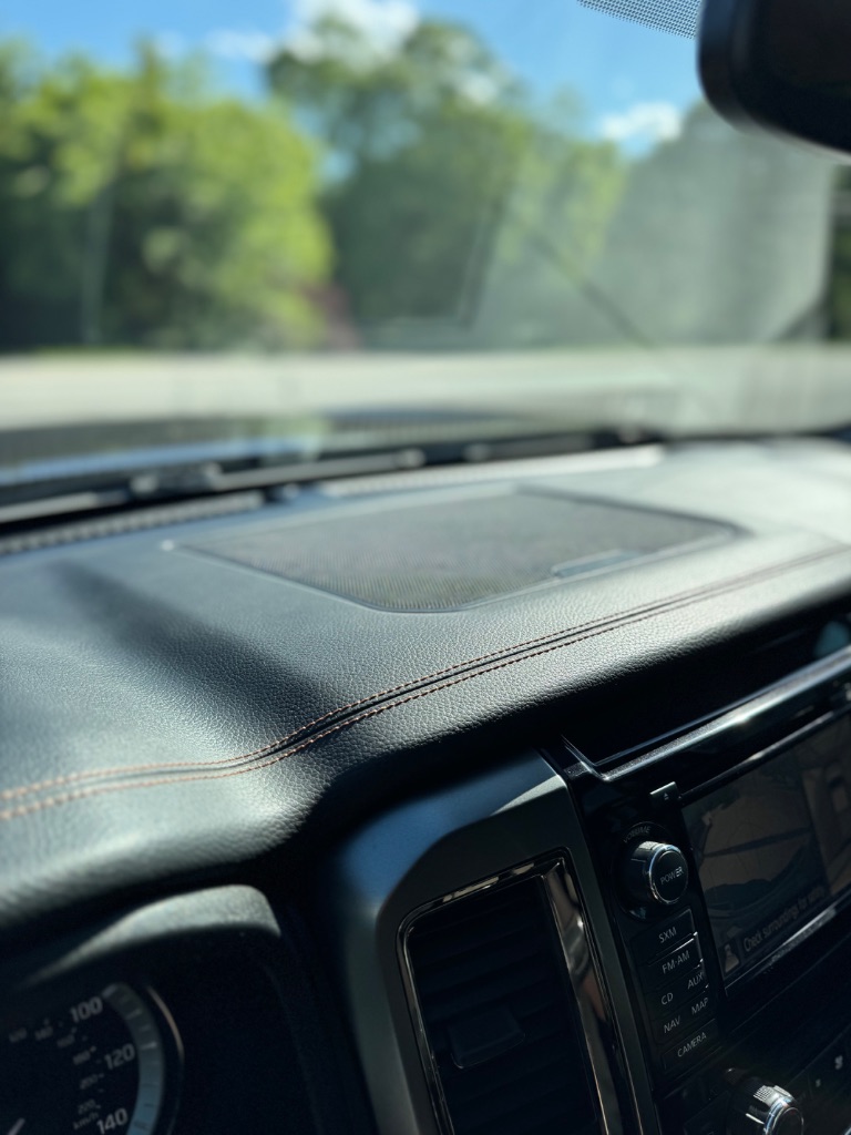 2016 Nissan Titan XD Platinum photo