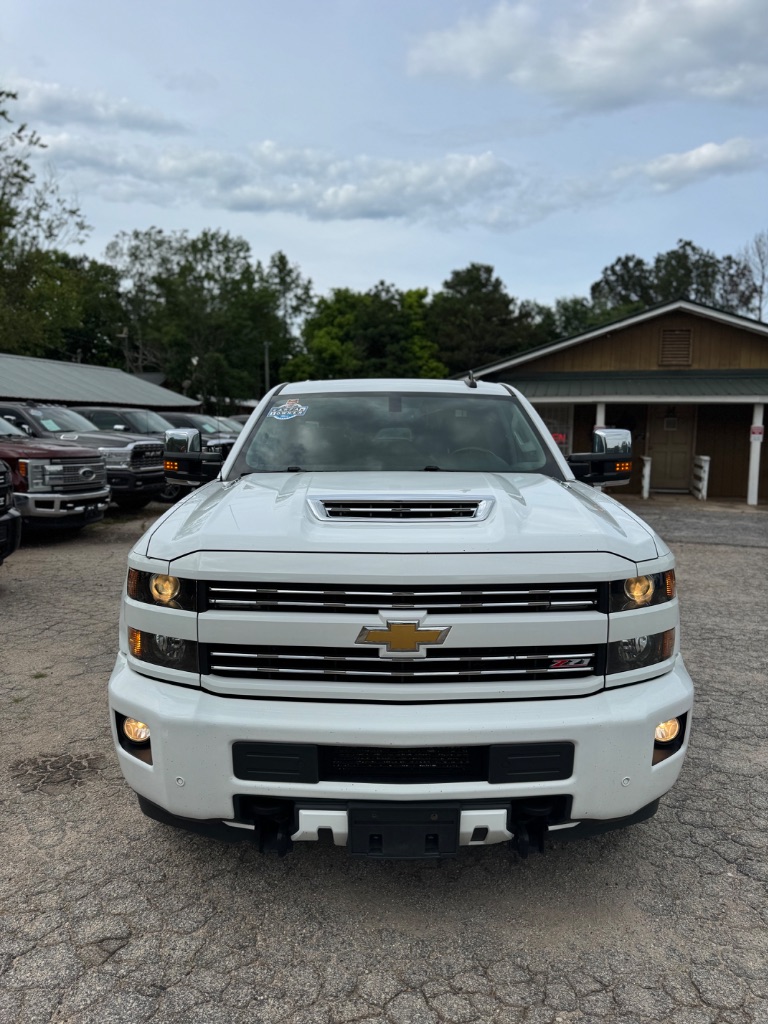 2018 Chevrolet Silverado 3500 LTZ photo