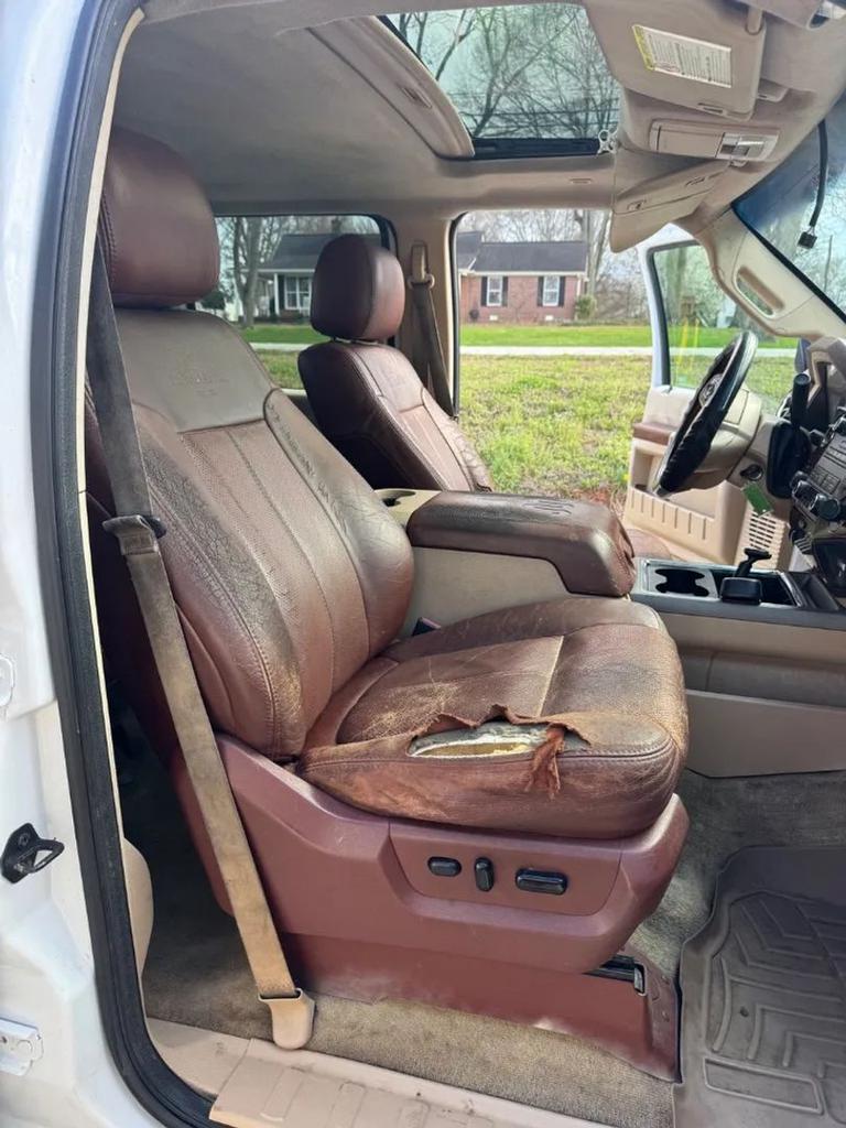 2012 Ford F-350 - $11,500