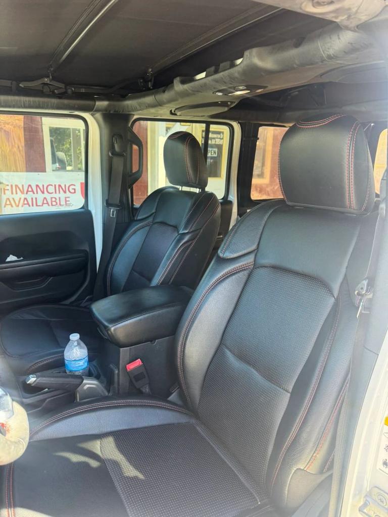 2018 Jeep Wrangler - $21,500
