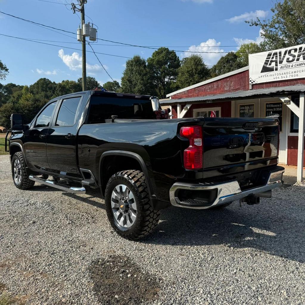 2022 Chevrolet Silverado Hd - $33,900