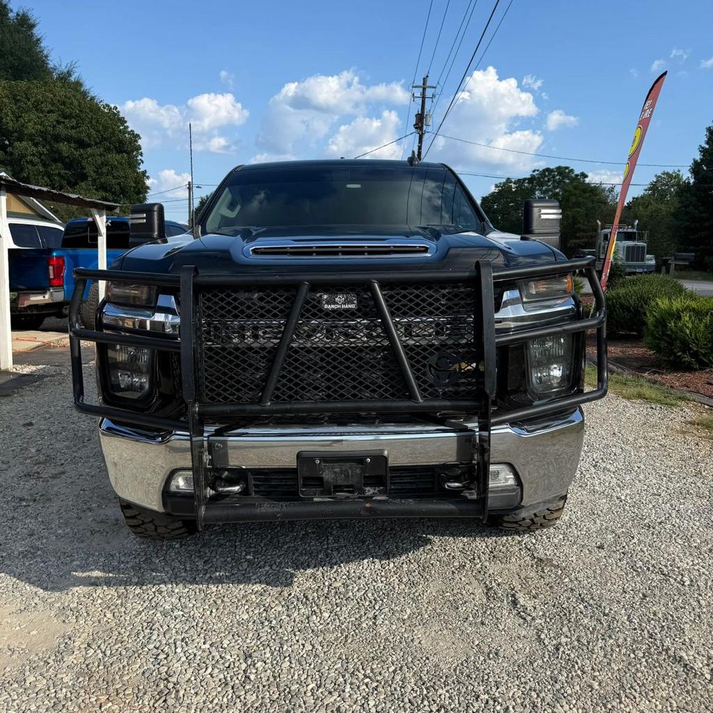 2022 Chevrolet Silverado Hd - $33,900