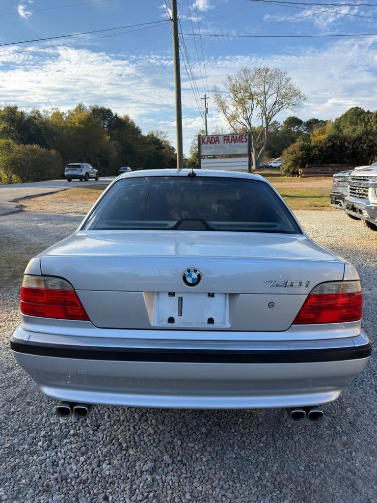 2001 BMW 740i - $7,500
