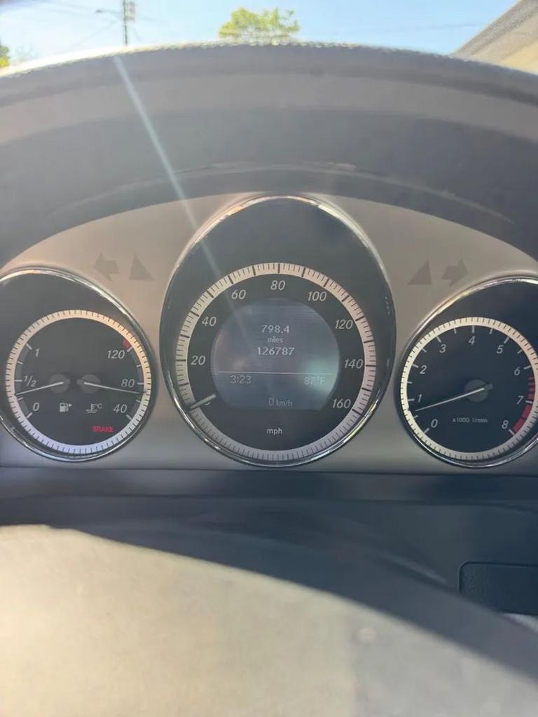 2009 Mercedes-Benz C-Class - $8,900