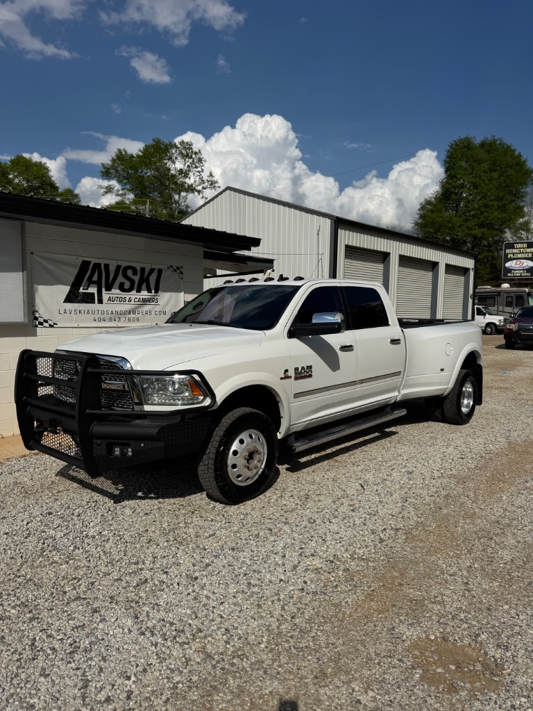 White 2018 RAM 3500 Laramie Crew Cab LB DRW 4WD Pickup Truck Four-Wheel Drive Automatic