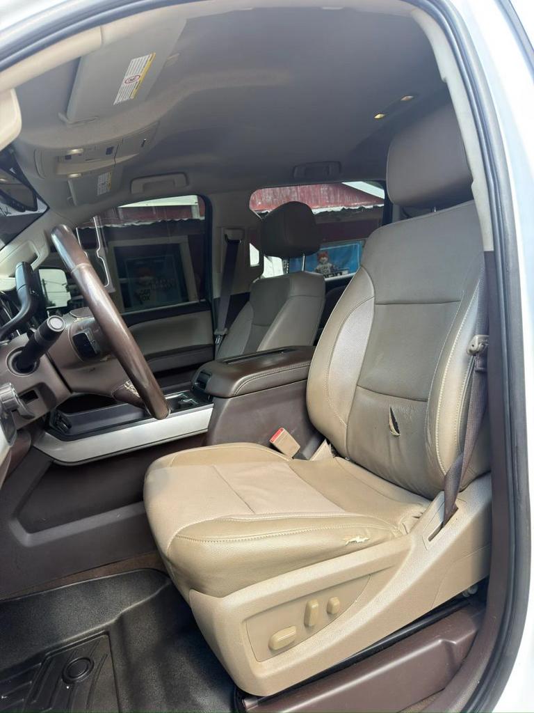 2019 Chevrolet Silverado Hd - $27,500