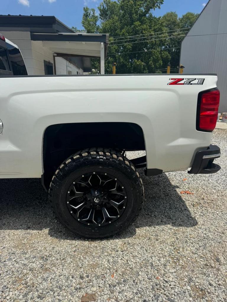 2019 Chevrolet Silverado 2500 HD Crew Cab - $28,900