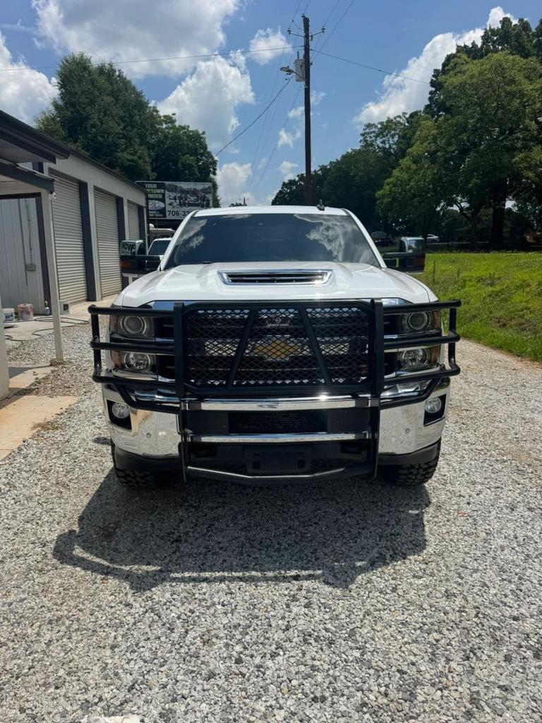2019 Chevrolet Silverado 2500 HD Crew Cab - $28,900