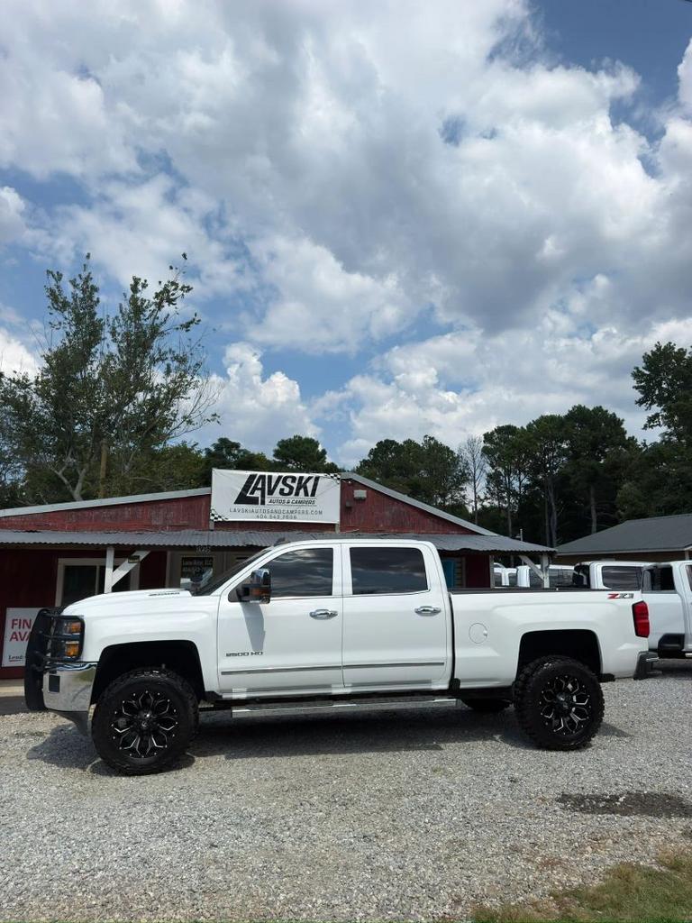 2019 Chevrolet Silverado Hd - $27,500