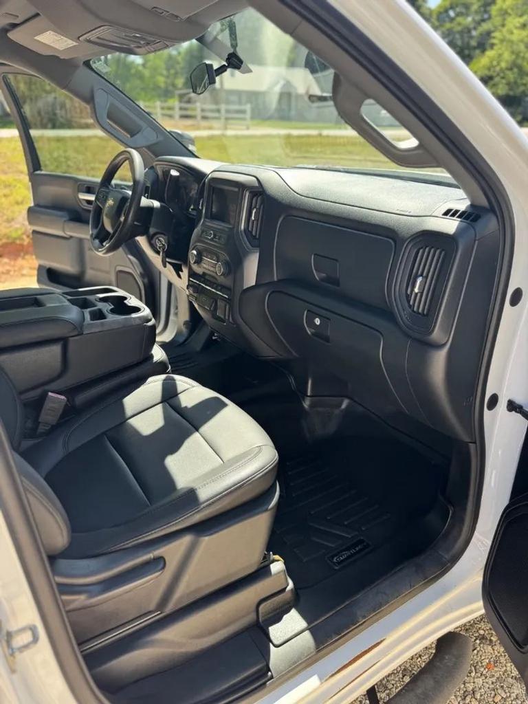 2020 Chevrolet Silverado - $28,500