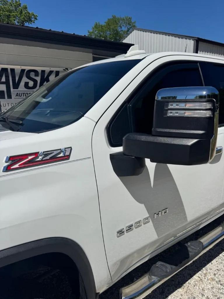 2020 Chevrolet Silverado 2500 HD Crew Cab - $39,900