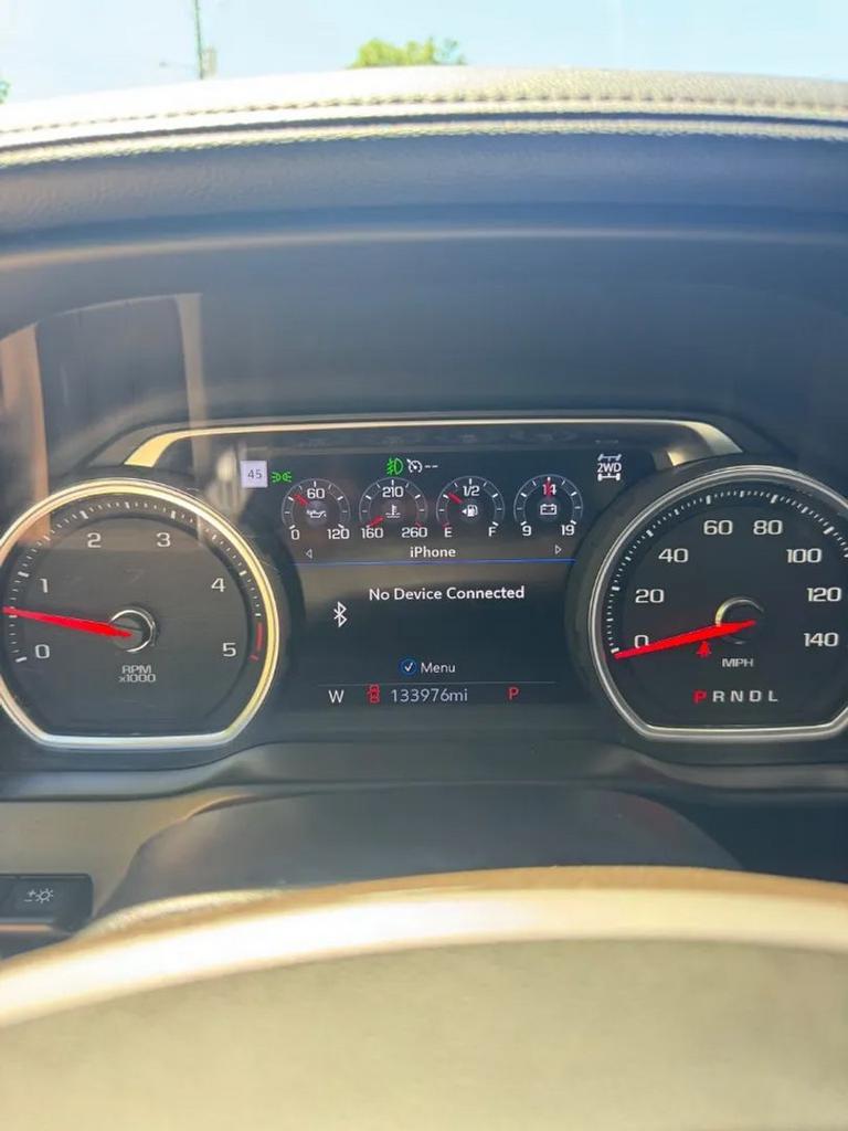 2020 Chevrolet Silverado 2500 HD Crew Cab - $39,900