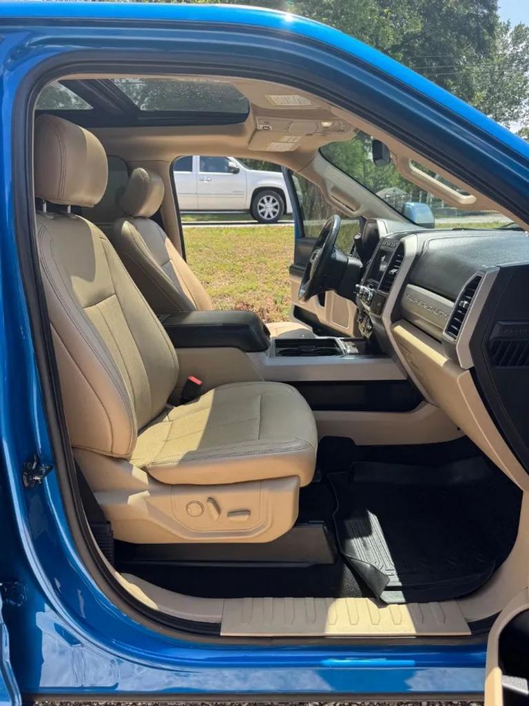 2020 Ford F250 - $30,500