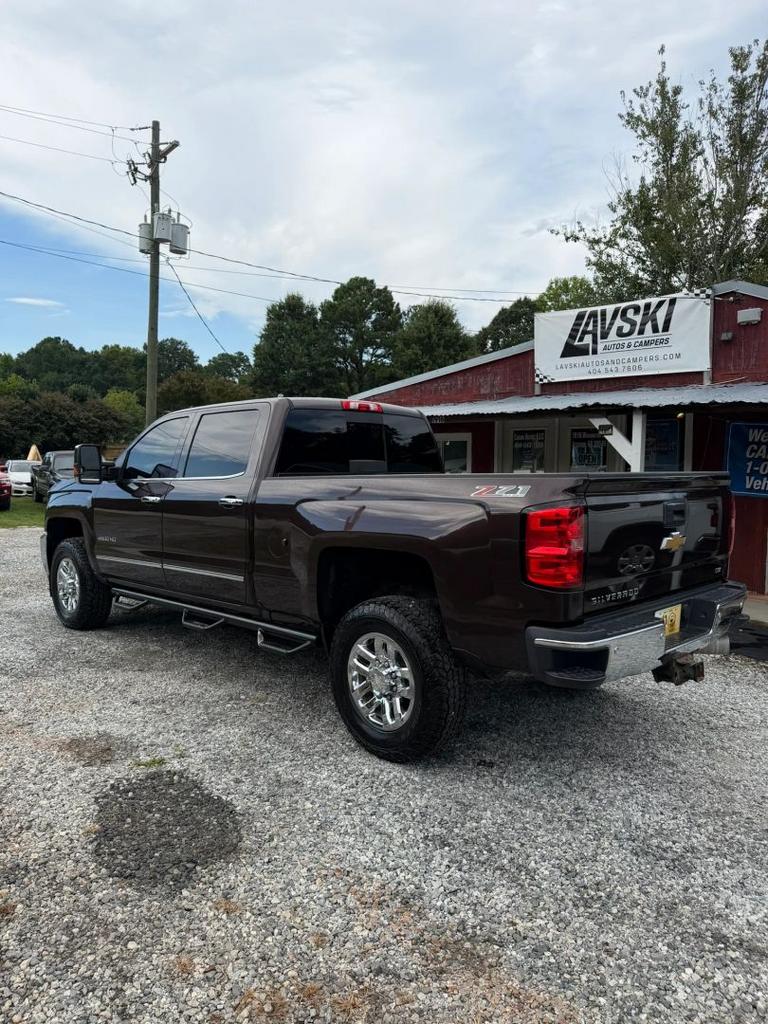 2016 Chevrolet Silverado - $27,900