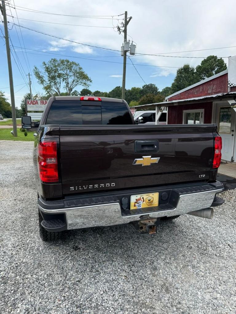 2016 Chevrolet Silverado - $27,900