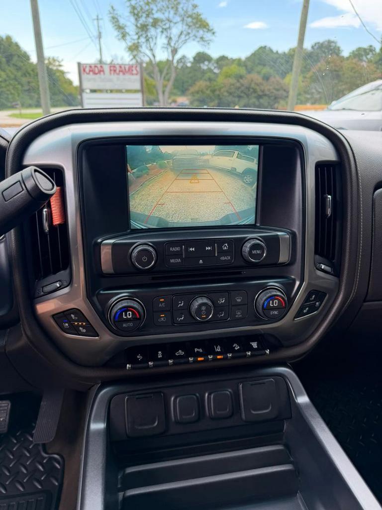 2016 Chevrolet Silverado - $27,900