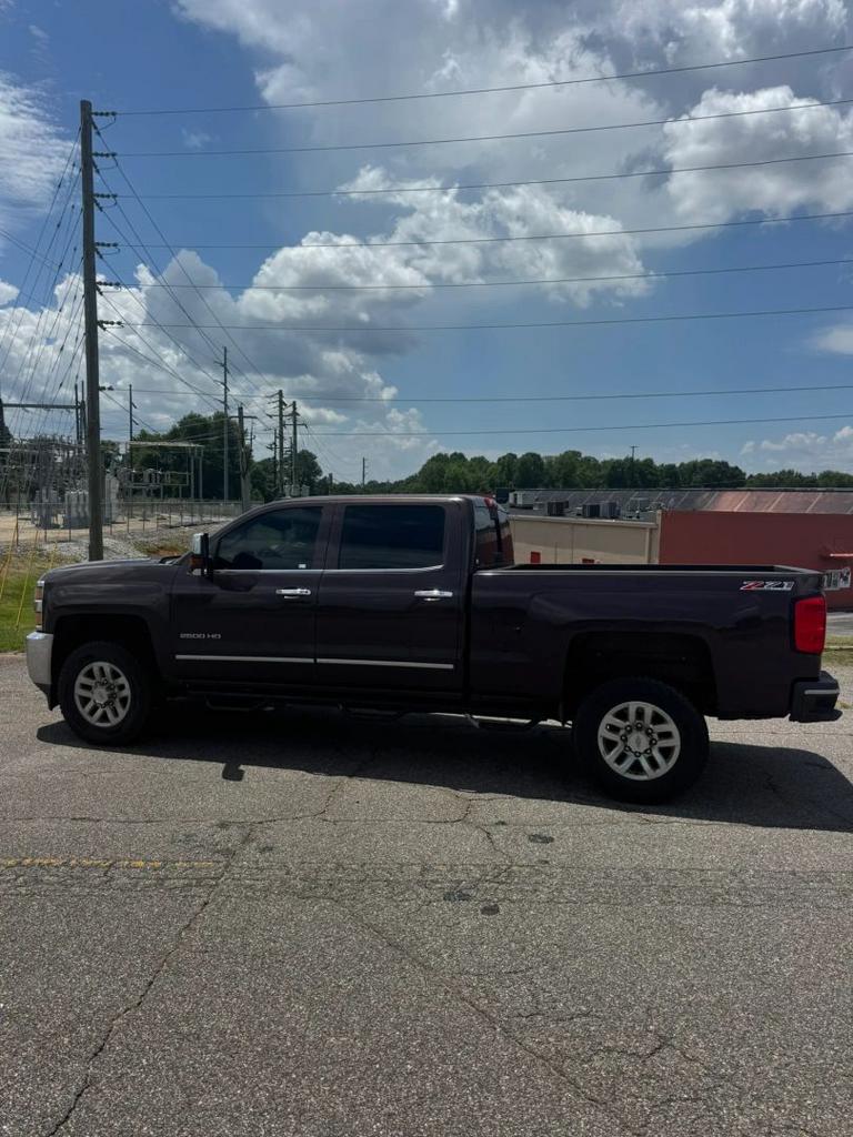 2016 Chevrolet Silverado - $27,900