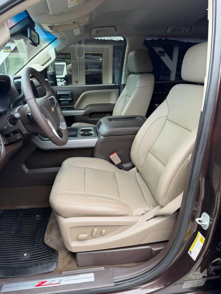 2016 Chevrolet Silverado - $27,900