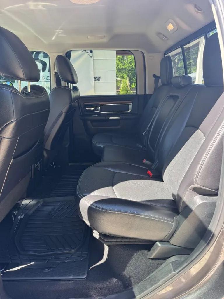 2018 Ram 2500 - $29,500