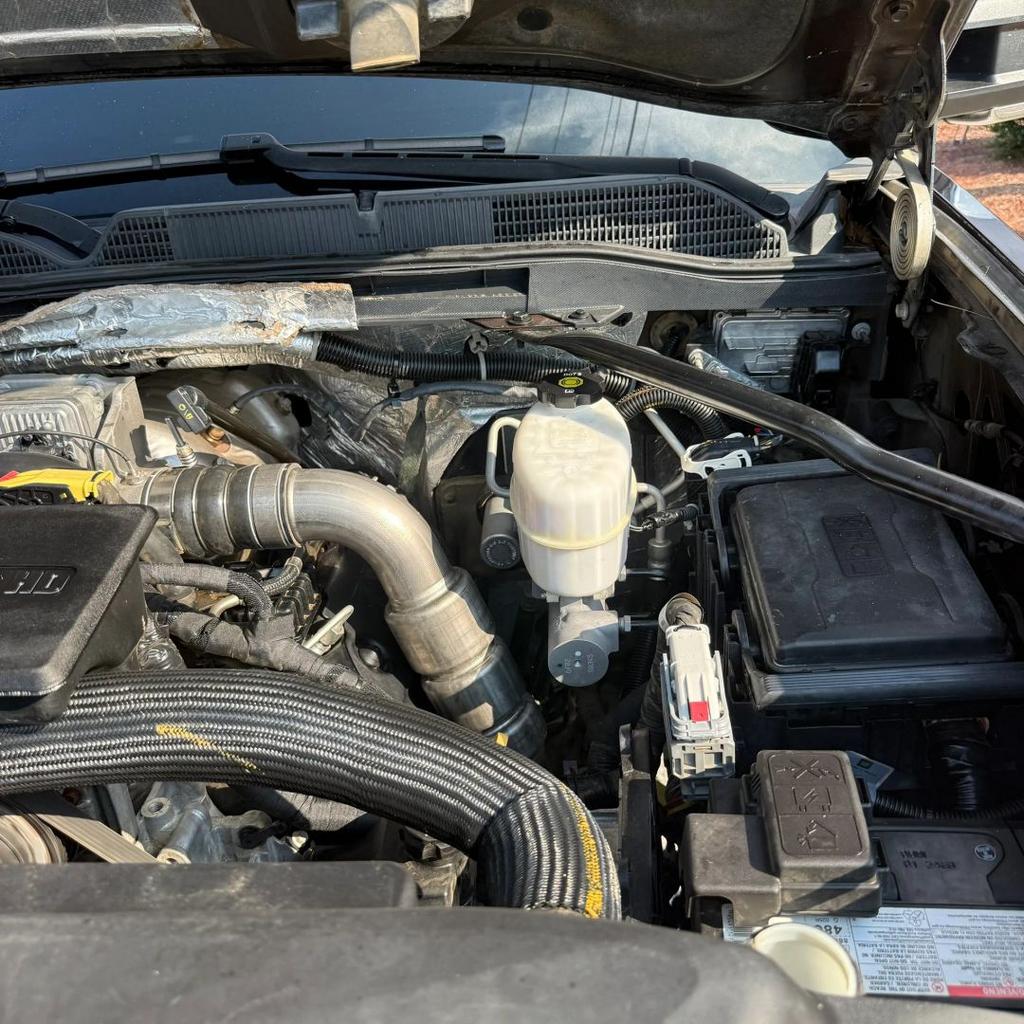 2019 GMC Sierra Hd - $28,900