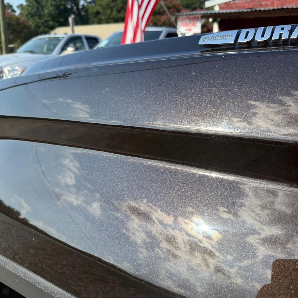 2019 GMC Sierra Hd - $28,900