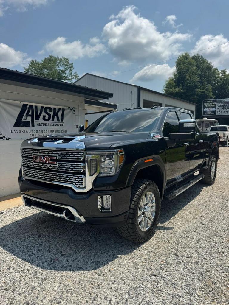 2020 GMC Sierra 2500 HD Crew Cab - $44,400