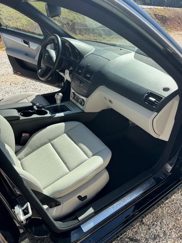 2009 Mercedes-Benz C-Class