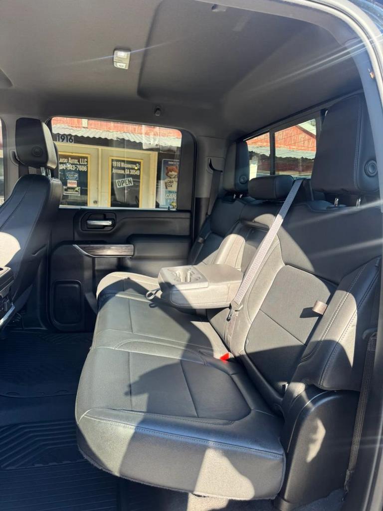 2022 Chevrolet Silverado Hd - $33,900
