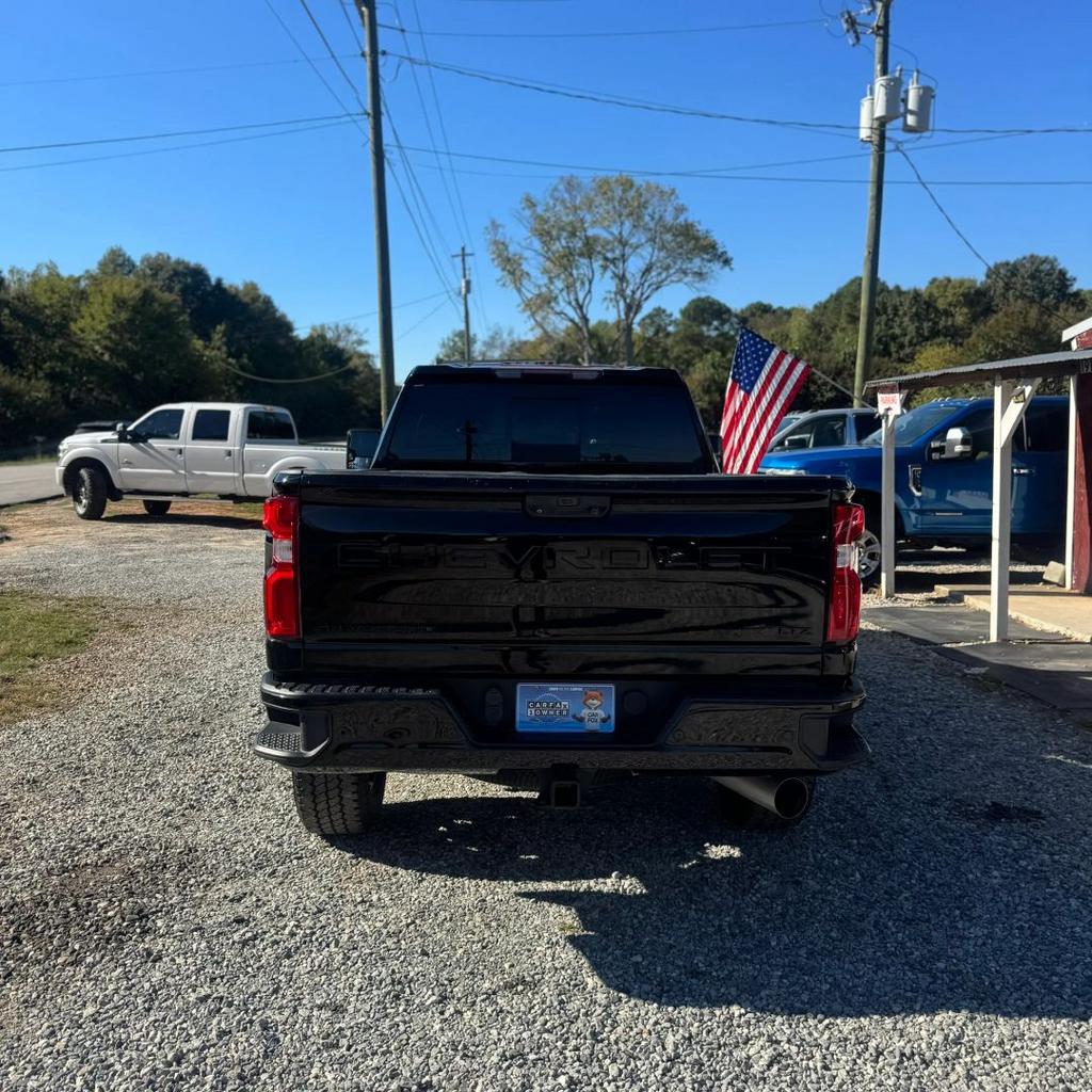 2022 Chevrolet Silverado Hd - $33,900