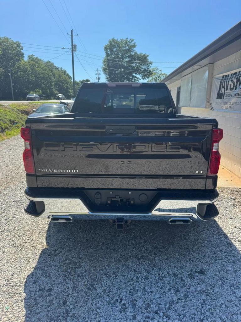 2020 Chevrolet Silverado 1500 Crew Cab - $18,900