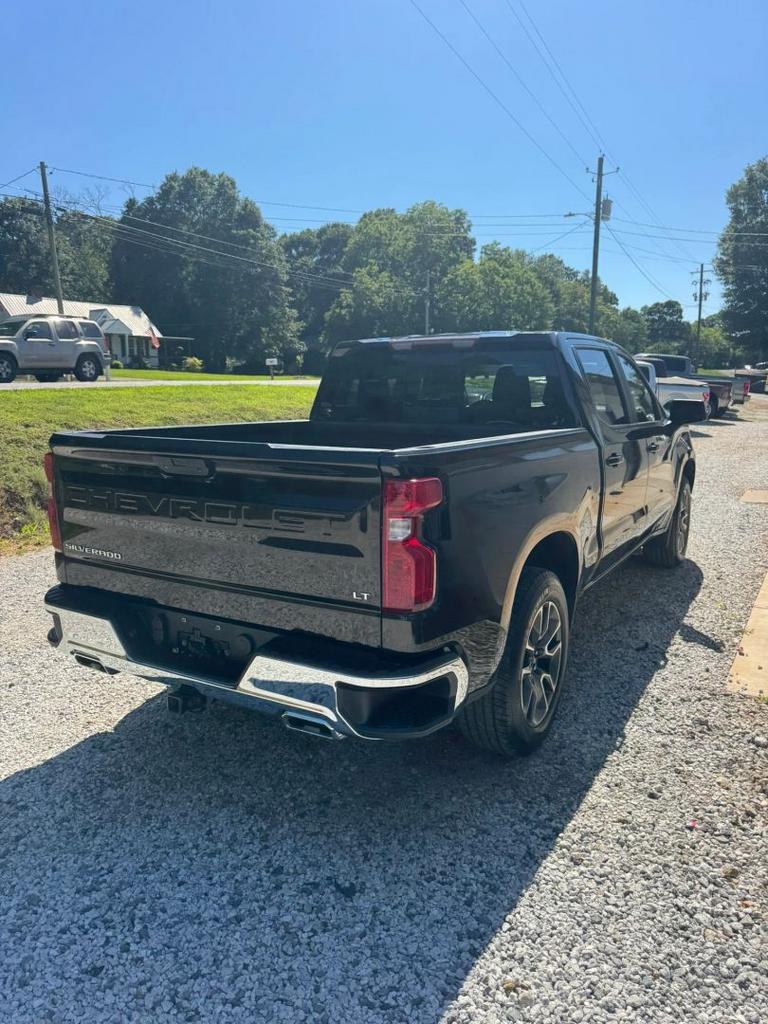 2020 Chevrolet Silverado 1500 Crew Cab - $18,900