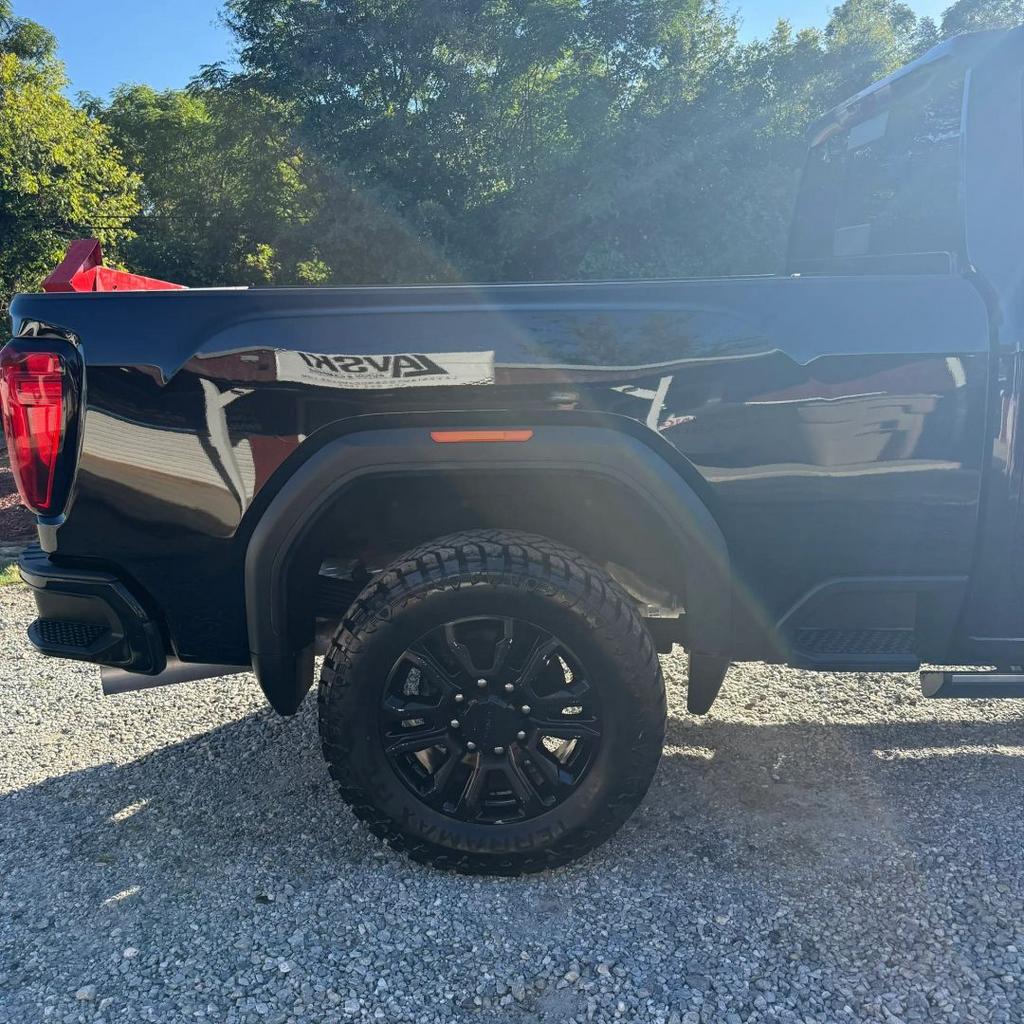 2022 GMC Sierra Hd - $49,990
