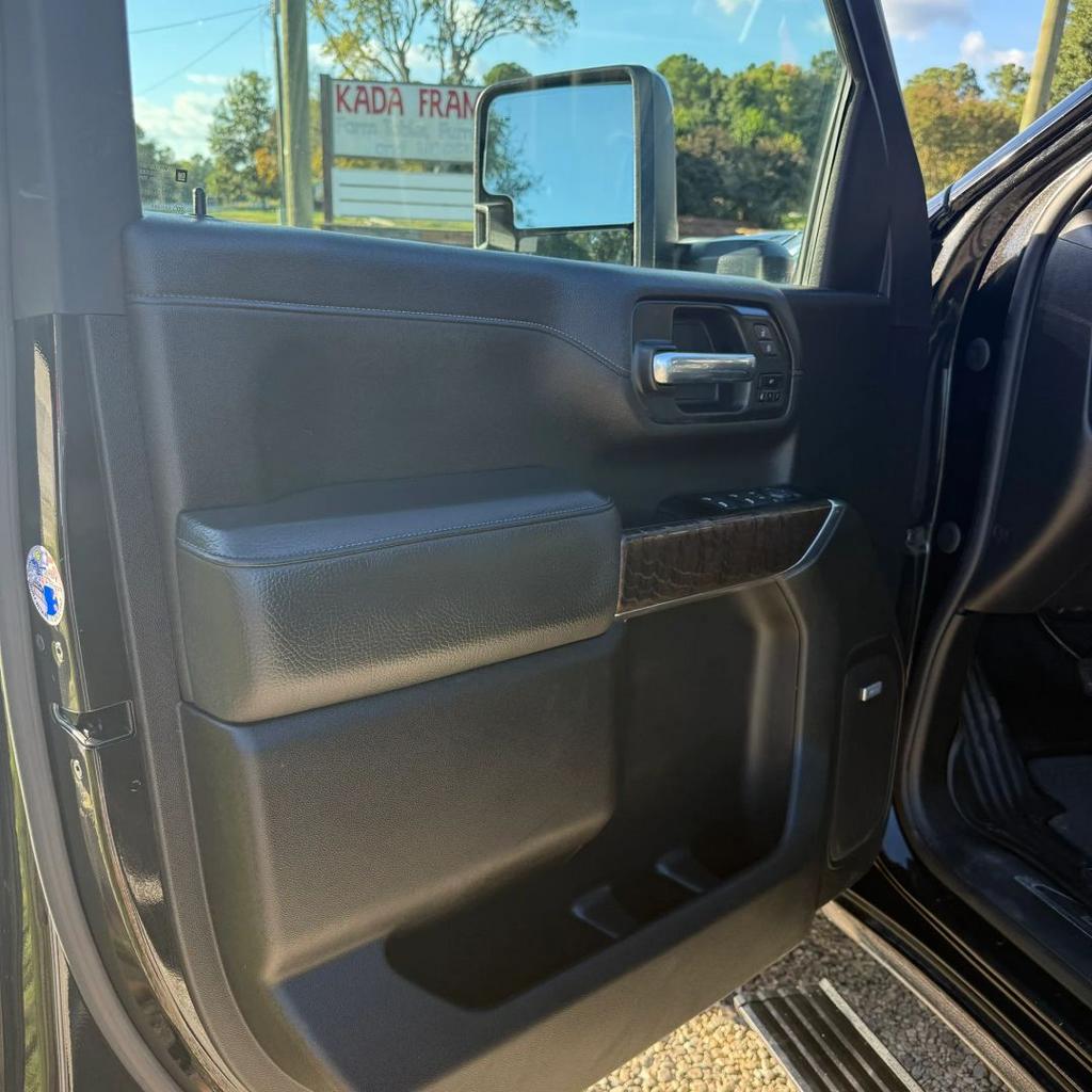 2022 GMC Sierra Hd - $49,990