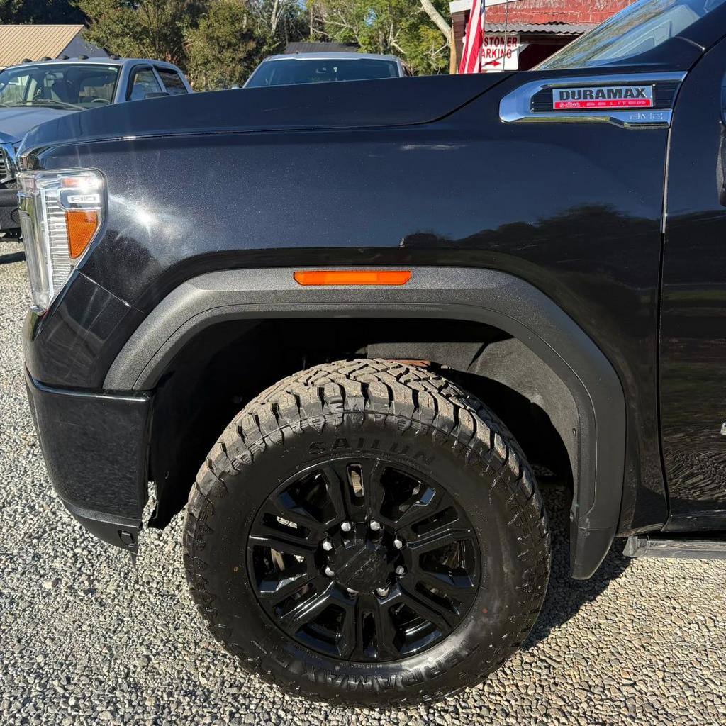 2022 GMC Sierra Hd - $49,990