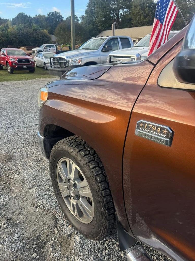 2016 Toyota Tundra - $21,500