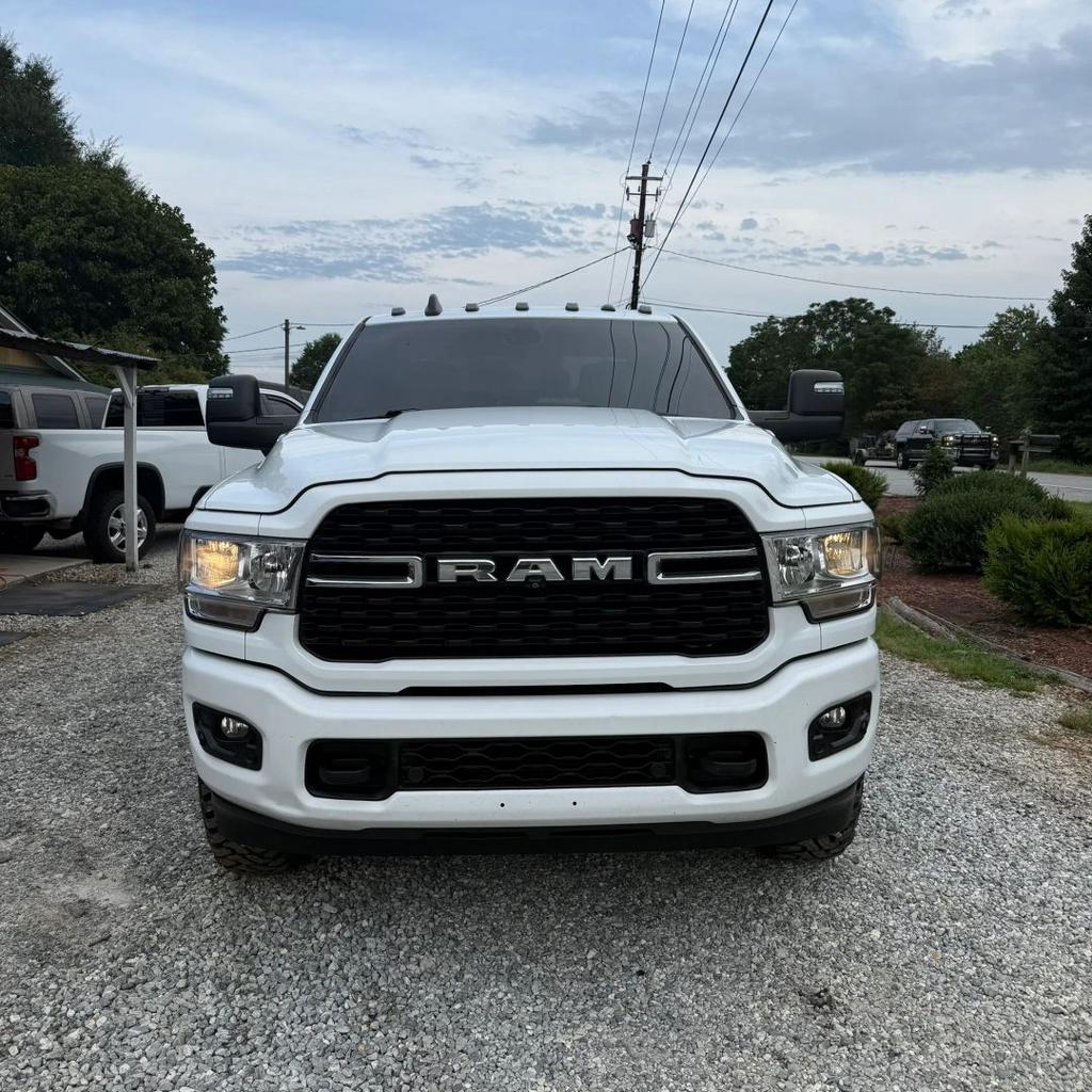 2023 Ram 3500 - $39,500