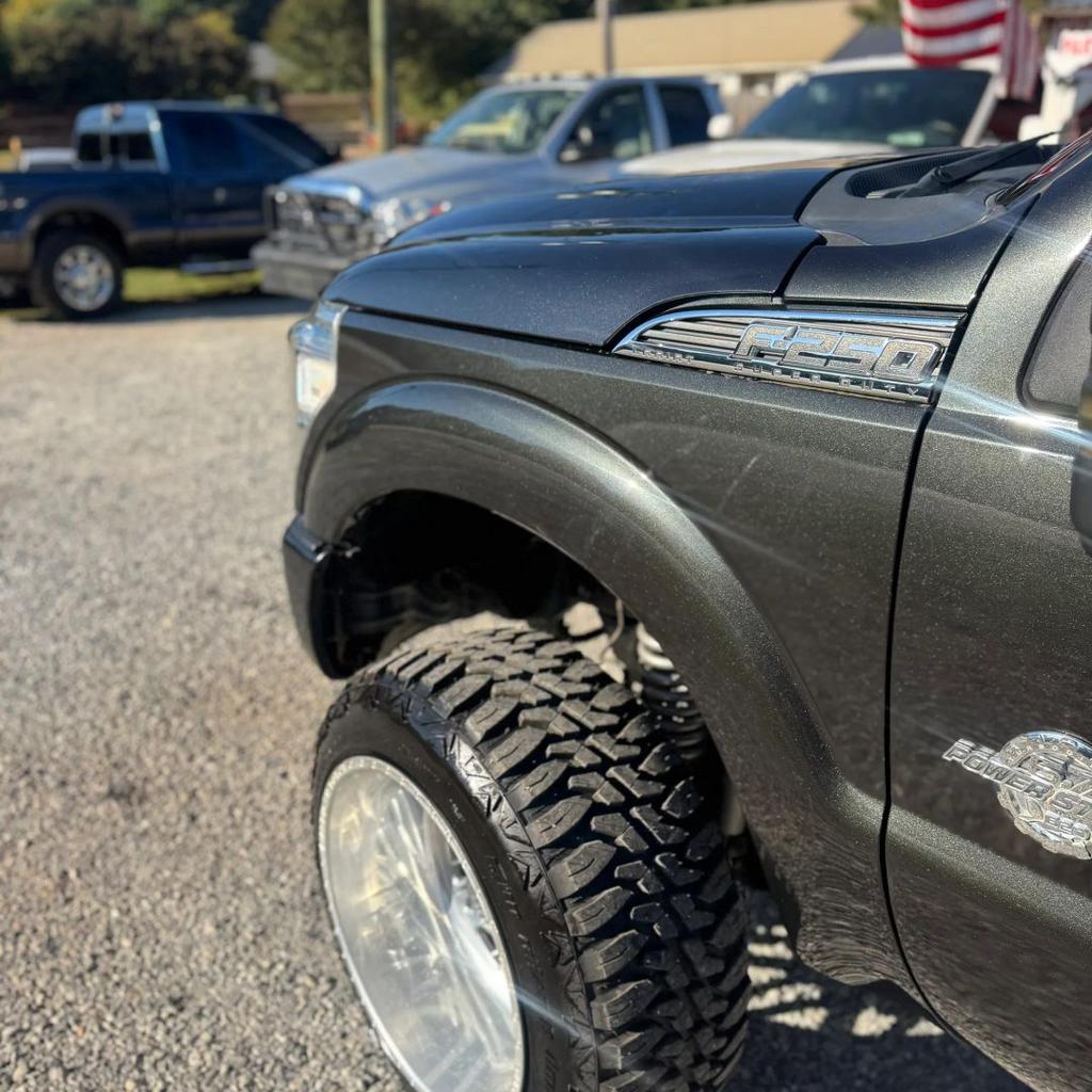 2014 Ford F-250 - $27,500