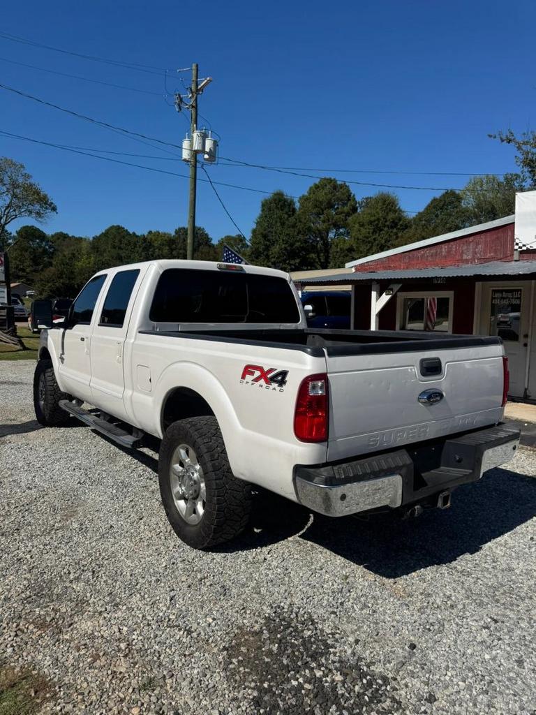 2015 Ford F-250 - $22,900