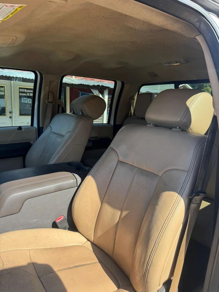 2015 Ford F-250 - $22,900
