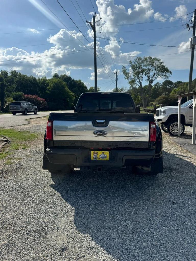 2015 Ford F-350 - $24,900