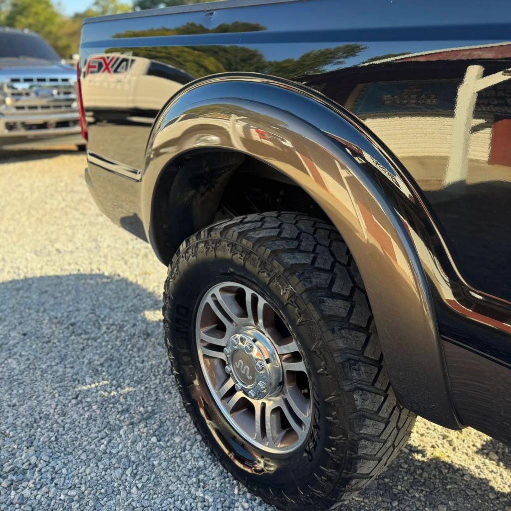 2015 Ford F-350 - $22,900