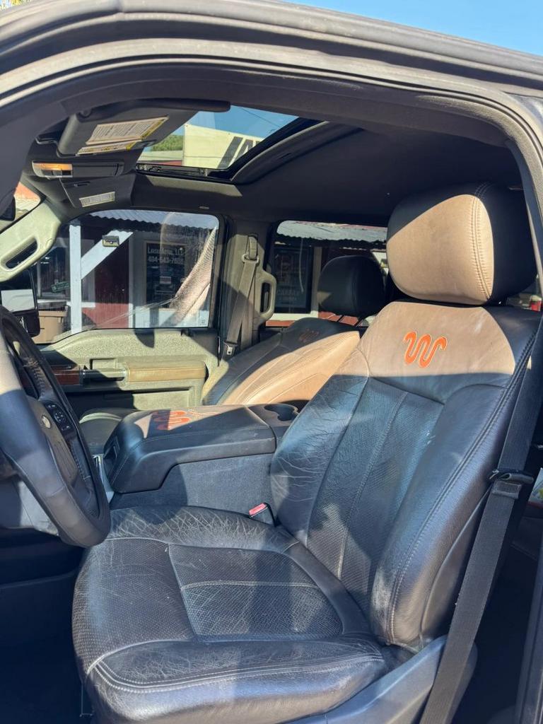2015 Ford F-350 - $22,900