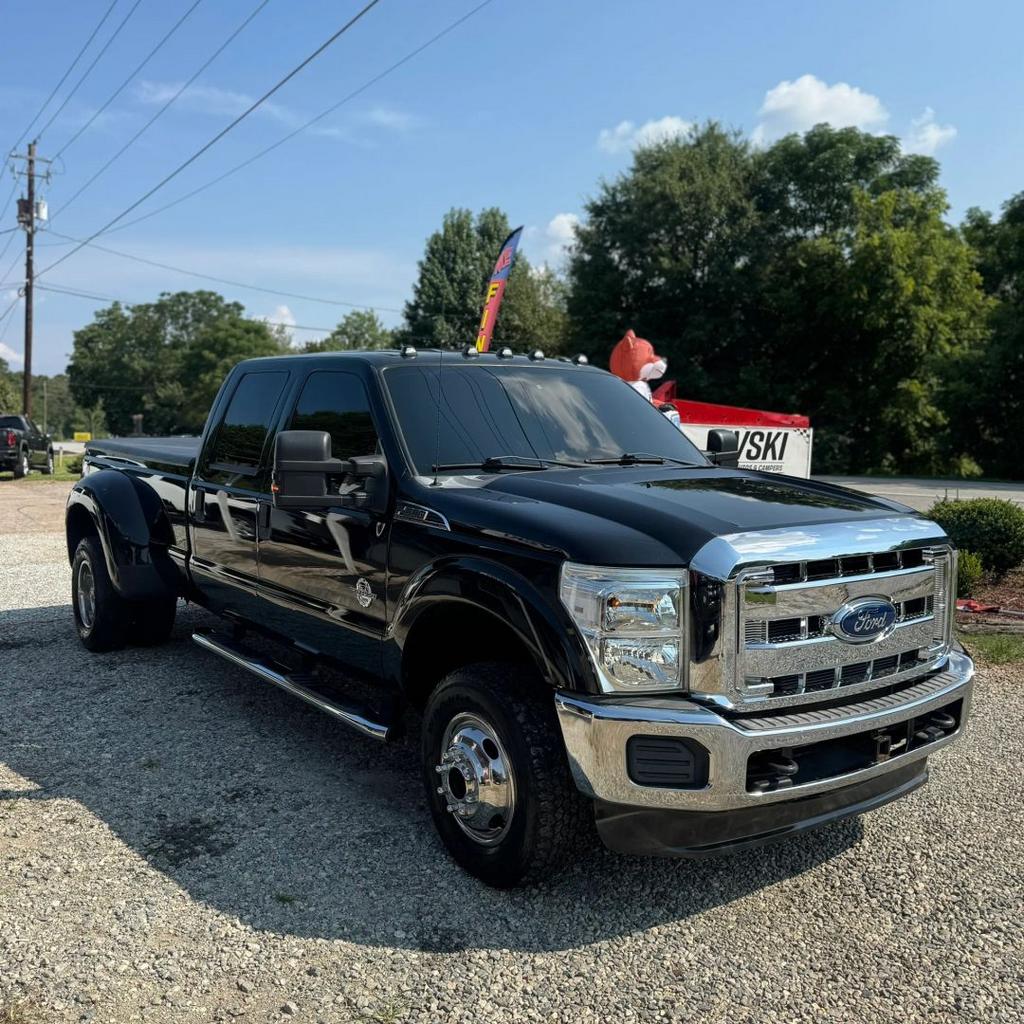 2015 Ford F-350 - $28,500