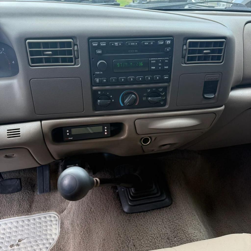 2001 Ford F-350 - $15,900