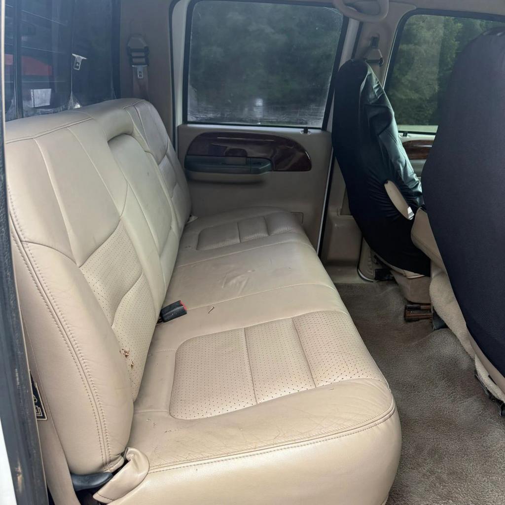 2001 Ford F-350 - $15,900
