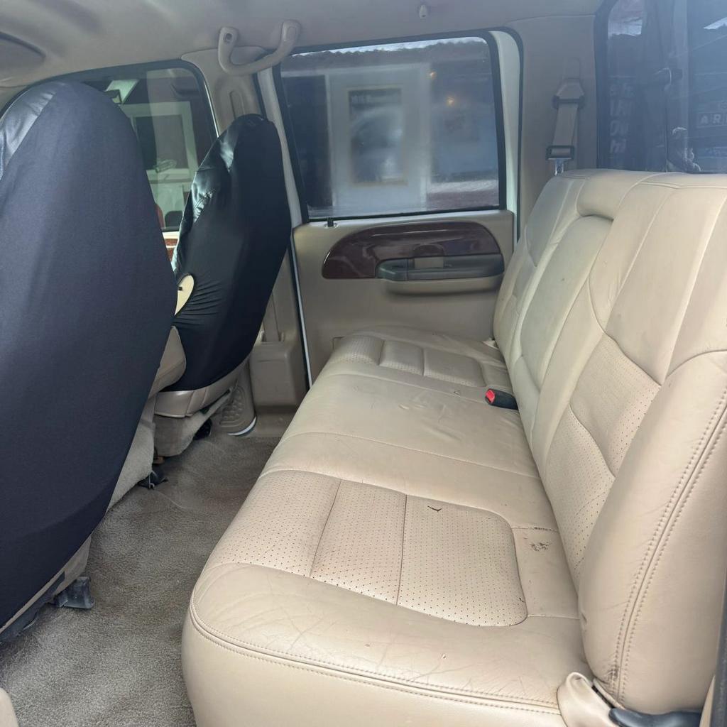 2001 Ford F-350 - $15,900