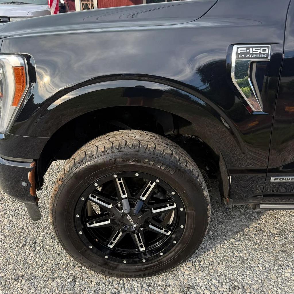 2023 Ford F-150 - $34,900