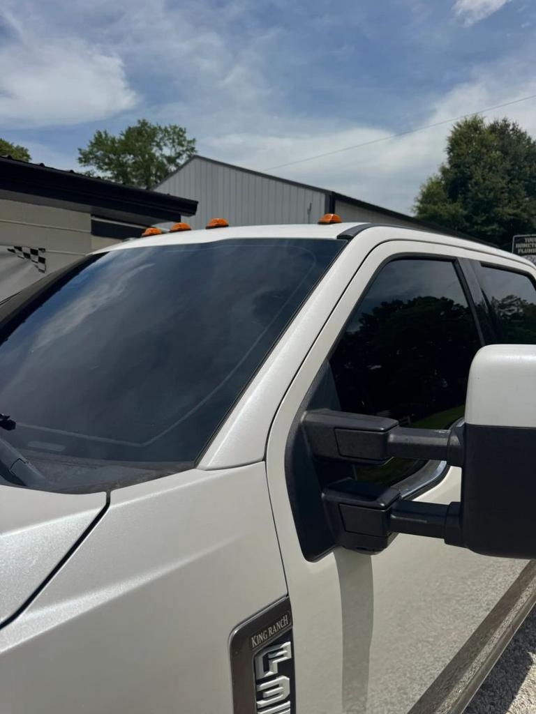 2018 Ford F-350 - $34,900