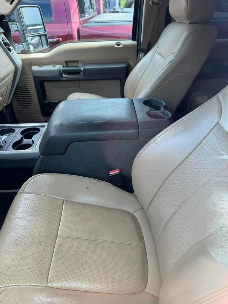 2016 Ford F-250 - $27,500